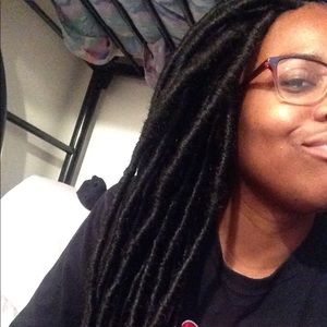 Meet your Posher, Eteng